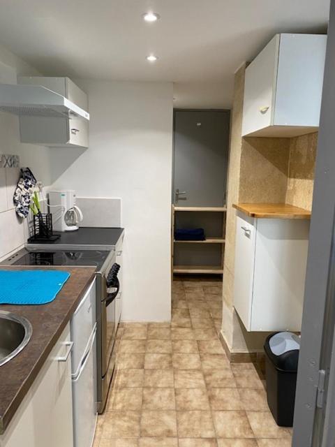 A 2 Pas Du Centre Historique Apartment Sommieres